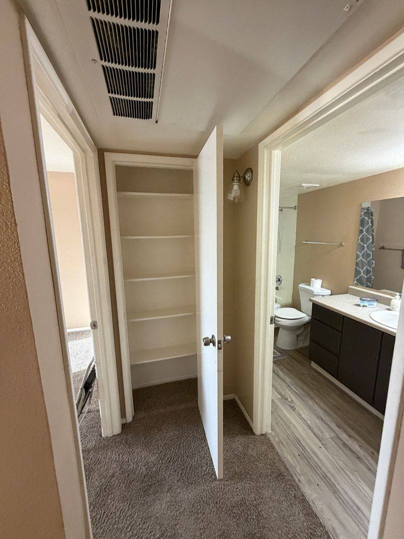 Apartment for rent at 10644 N 15th Way, Phoenix, AZ 85020