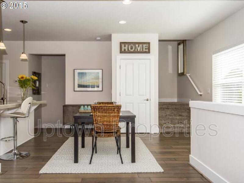 Townhouse for rent at 8990 SW 157th Ave, Beaverton, OR 97007