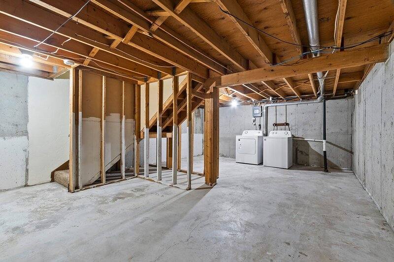 Townhouse for rent at 2360 Canter Lane - B, Green Bay, WI 54304