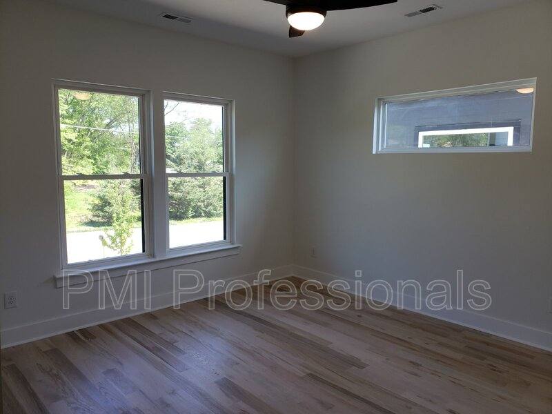 Townhouse for rent at 215 Eisenhower Dr #A, Nashville, TN 37211