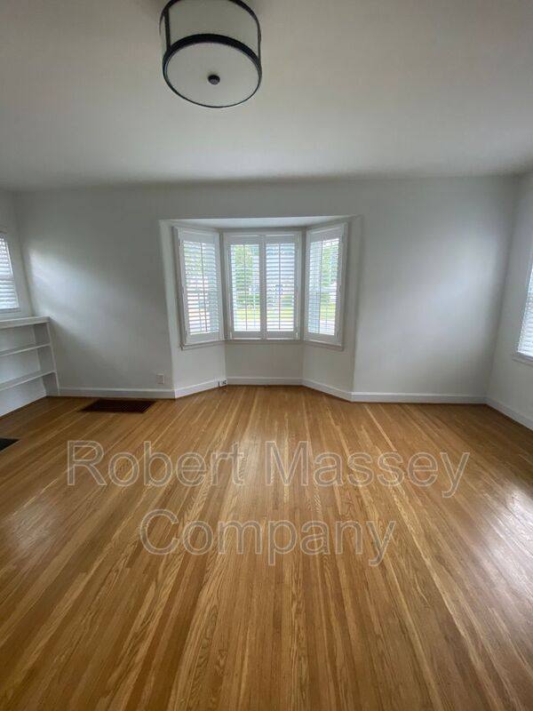 House for rent at 4109 Winchester Rd, Louisville, KY 40207