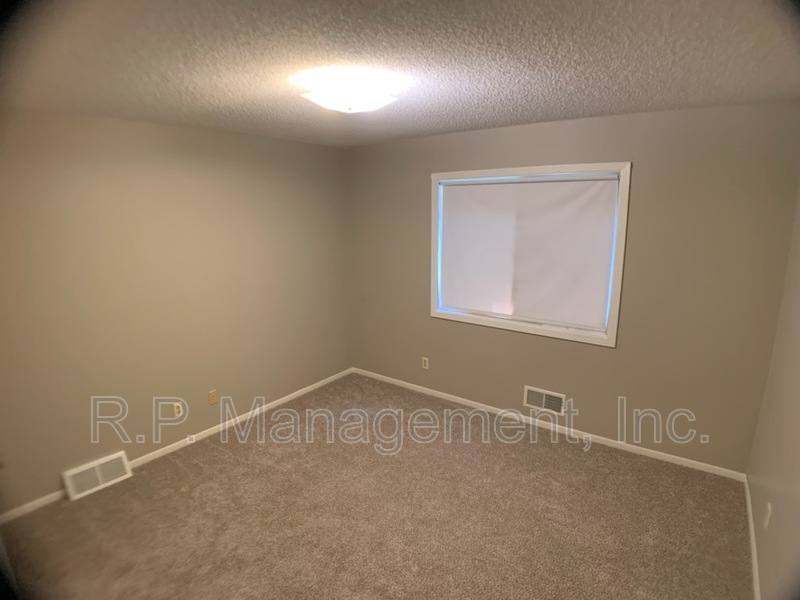 House for rent at 3405 Emerson Ave S #1, Minneapolis, MN 55408