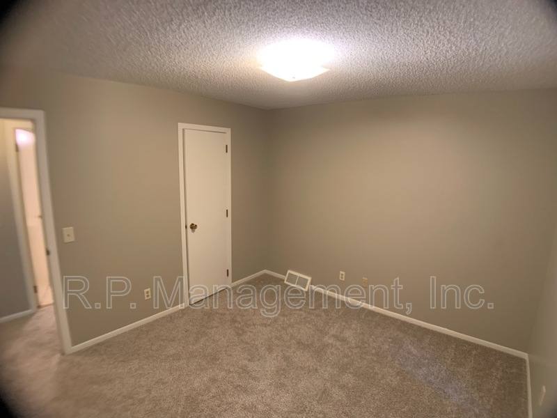 House for rent at 3405 Emerson Ave S #1, Minneapolis, MN 55408
