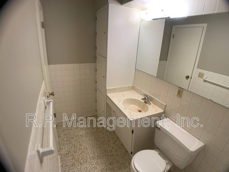 House for rent at 3405 Emerson Ave S #1, Minneapolis, MN 55408