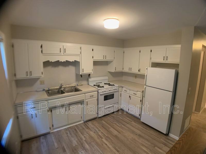 House for rent at 3405 Emerson Ave S #1, Minneapolis, MN 55408