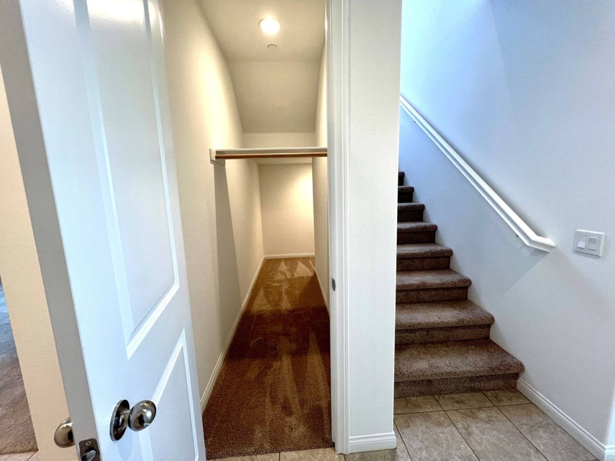 House for rent at 4208 E Flutter Privado, Ontario, CA 91761