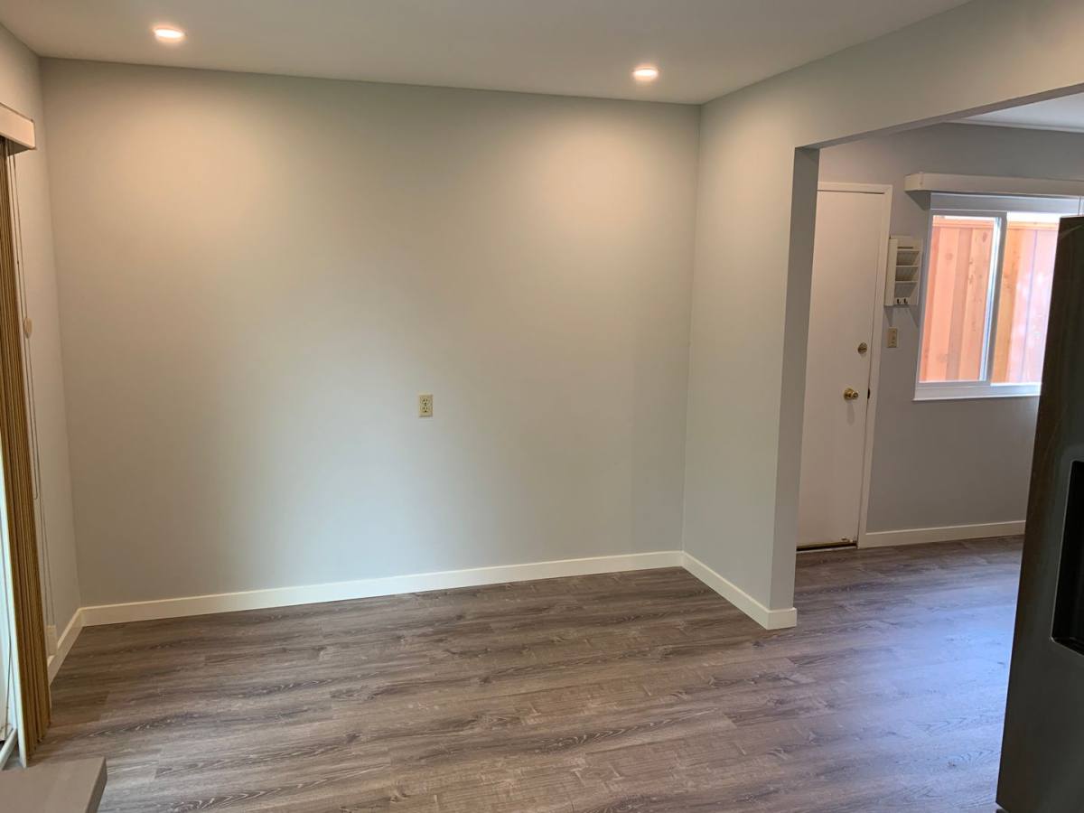 Apartment for rent at 957 Cornell Ave, Albany, CA 94706