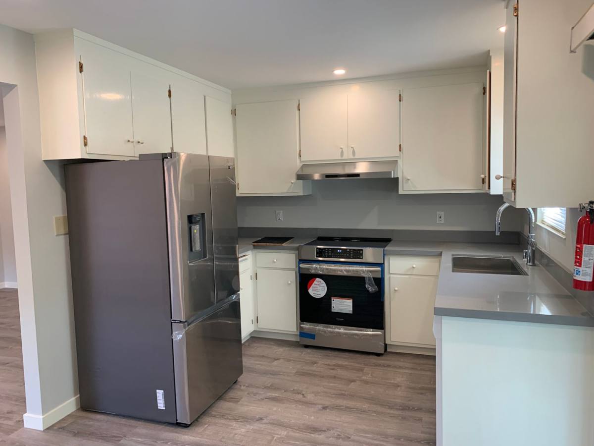 Apartment for rent at 957 Cornell Ave, Albany, CA 94706