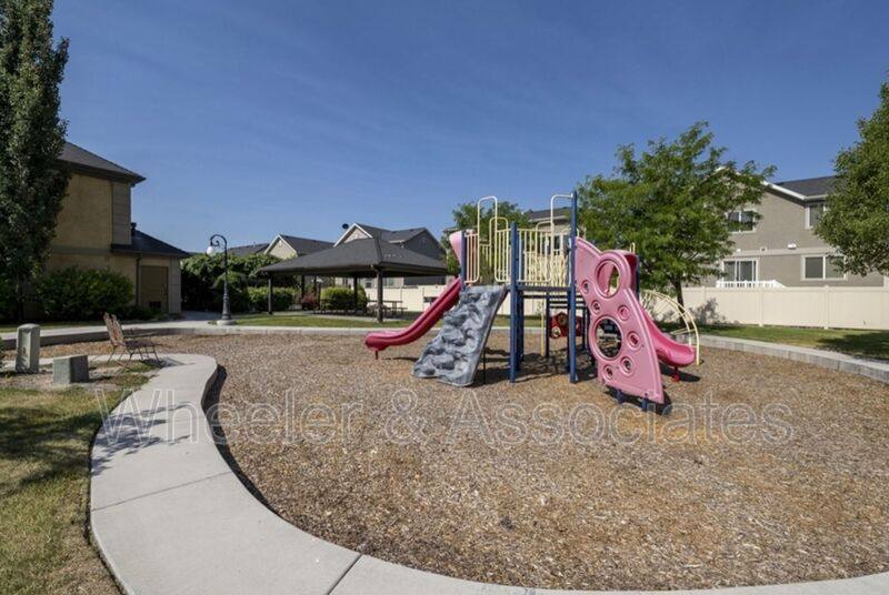 Condo for rent at 378 S 2150 W #202, Pleasant Grove, UT 84062
