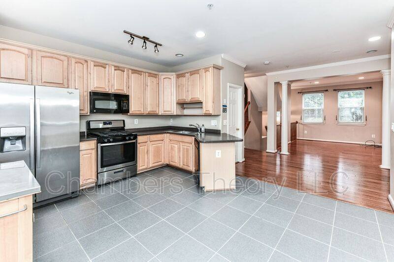 Townhouse for rent at 3845 Eisenhower Ave, Alexandria, VA 22304
