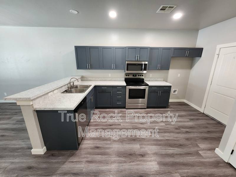 House for rent at 219 S Hope Ave, Ada, OK 74820