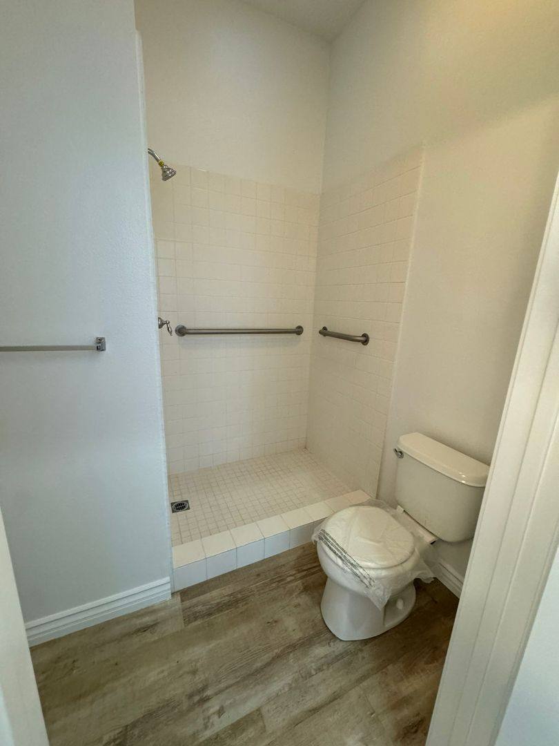 Apartment for rent at 3760 E Calle De Carlos, Palm Springs, CA 92264