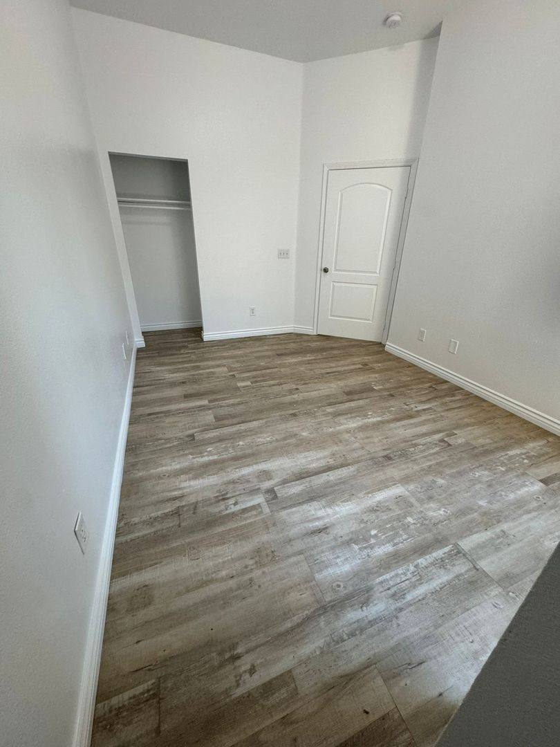 Apartment for rent at 3760 E Calle De Carlos, Palm Springs, CA 92264