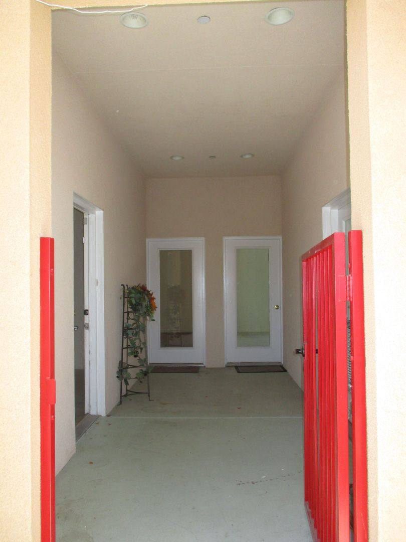 Apartment for rent at 3760 E Calle De Carlos, Palm Springs, CA 92264