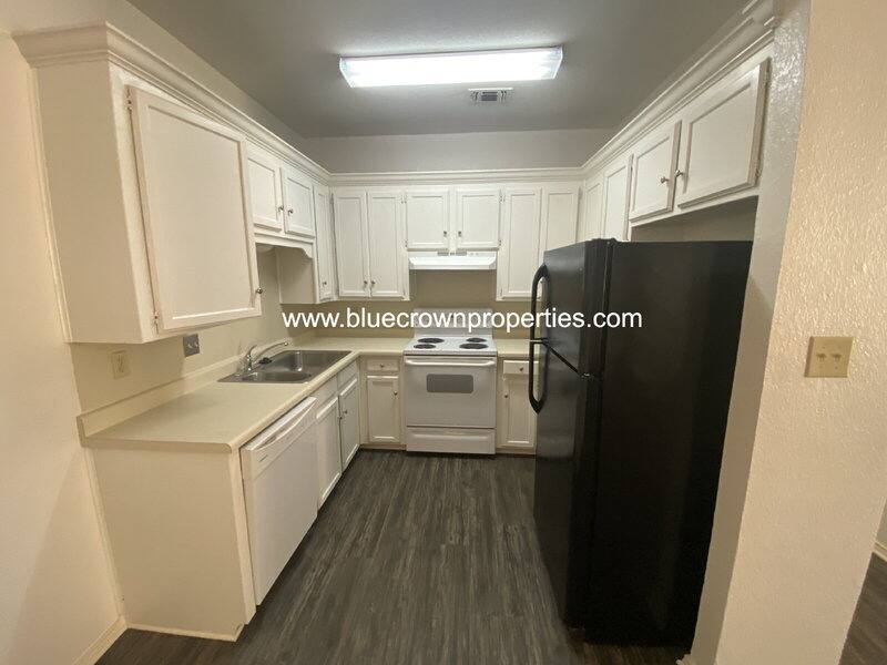 Apartment for rent at 10307 Lone Pine Lane, Fort Worth, TX 76108