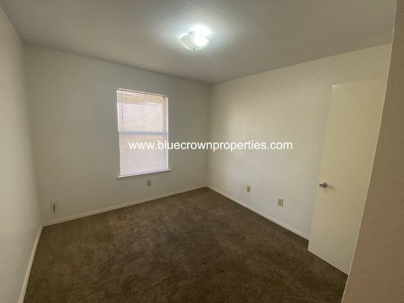 Apartment for rent at 10307 Lone Pine Lane, Fort Worth, TX 76108