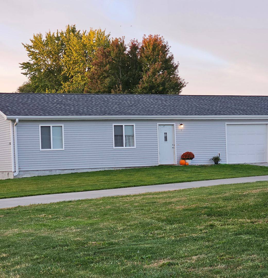 Apartment for rent at 2714 St Patrick's Ave, Grand Island, NE 68803