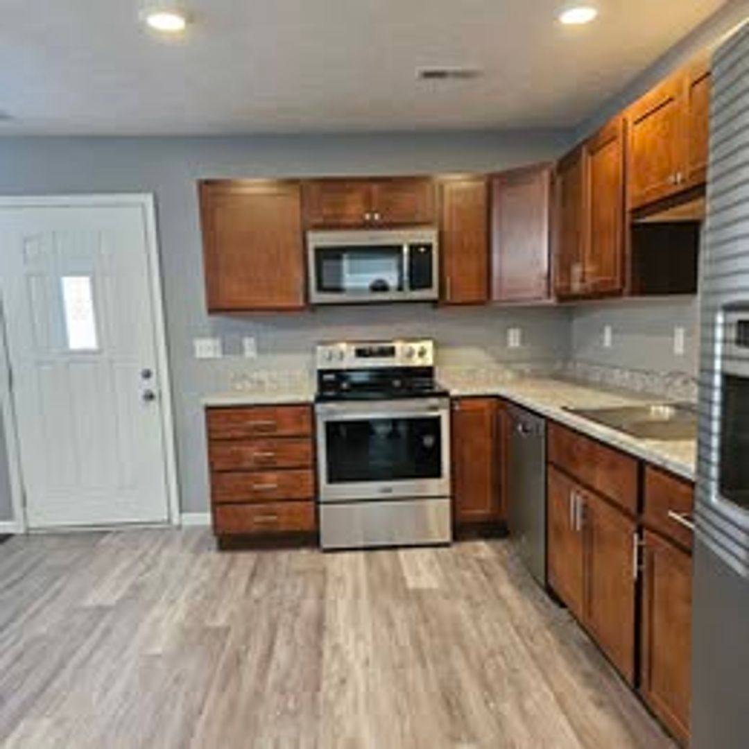 Apartment for rent at 2714 St Patrick's Ave, Grand Island, NE 68803