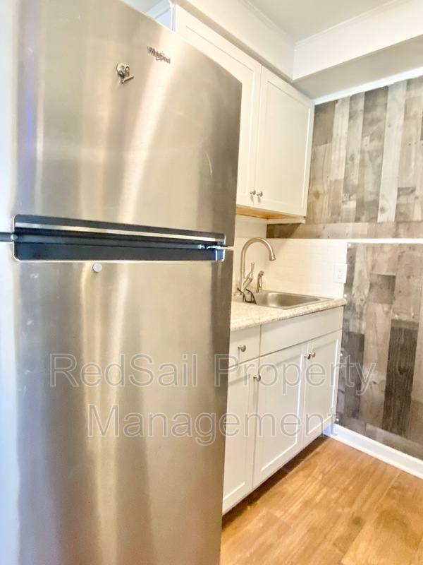 House for rent at 323 Roane Dr, Hampton, VA 23669