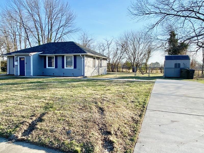 House for rent at 323 Roane Dr, Hampton, VA 23669