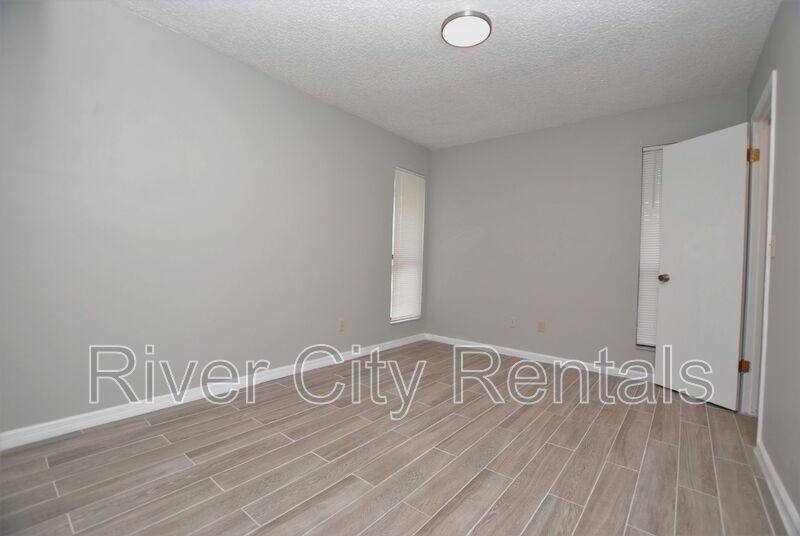 House for rent at 5021 Fulham Rd S, Jacksonville, FL 32244