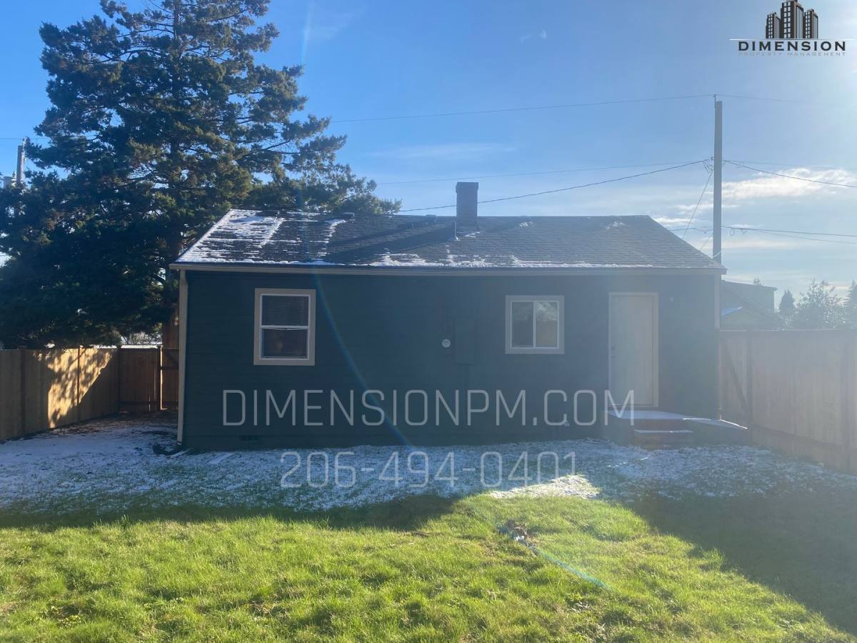 House for rent at 3724 W E St, Bremerton, WA 98312