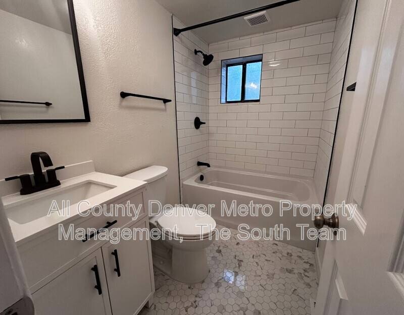 House for rent at 2820 S Acoma St, Englewood, CO 80110