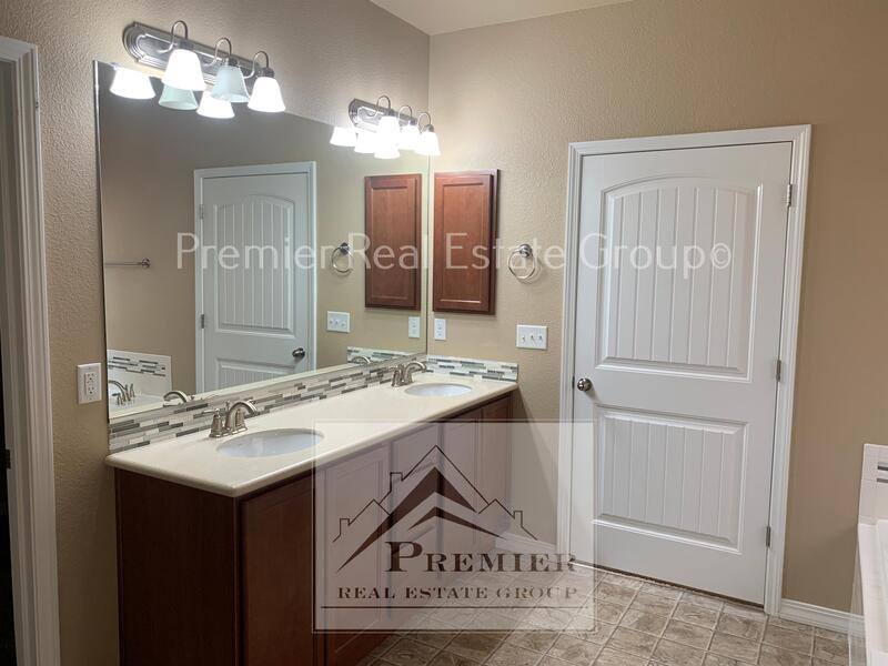 House for rent at 5948 Revelstoke Dr, Colorado Springs, CO 80924