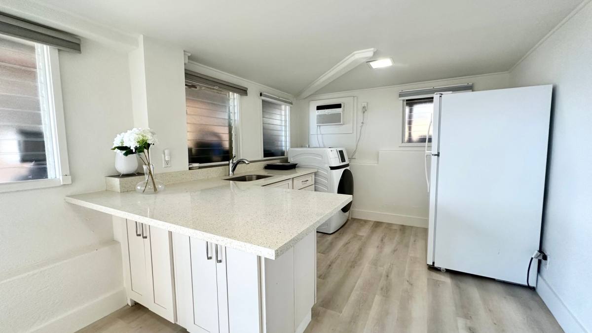 House for rent at 4559 Sierra Dr, Honolulu, HI 96816