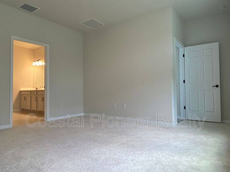 House for rent at 28591 Cozy Creek Dr, Wesley Chapel, FL 33543