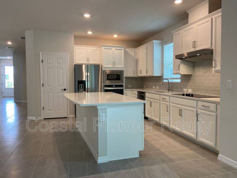 House for rent at 28591 Cozy Creek Dr, Wesley Chapel, FL 33543