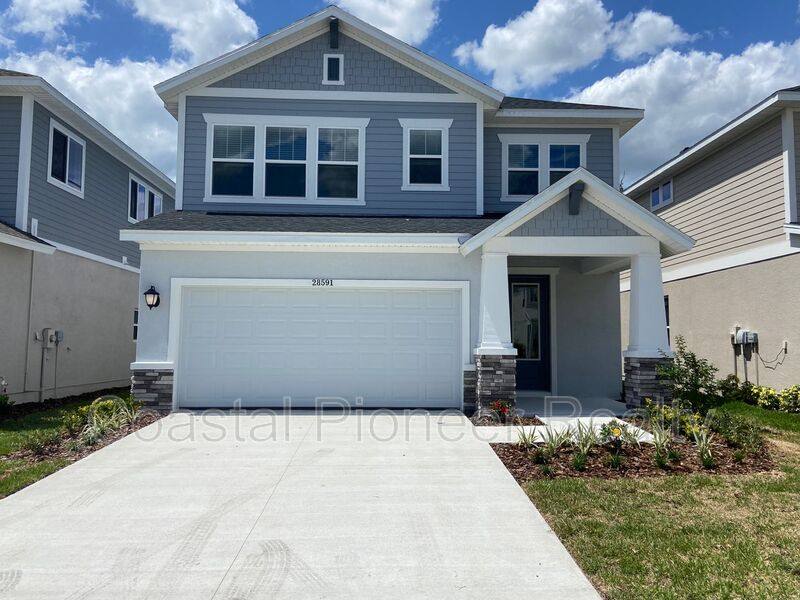 House for rent at 28591 Cozy Creek Dr, Wesley Chapel, FL 33543