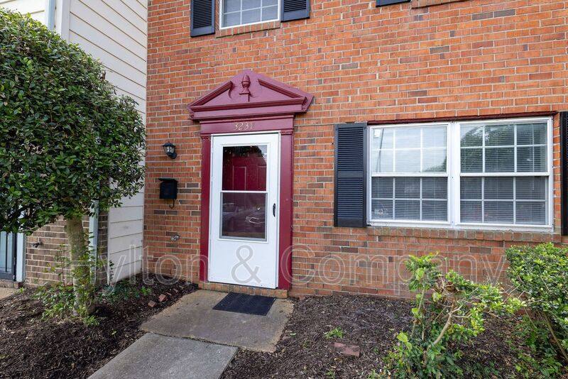 House for rent at 3231 Hunters Mill Dr, Richmond, VA 23223