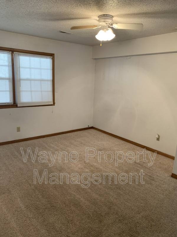 Apartment for rent at 1219 2nd St #8, Webster City, IA 50595