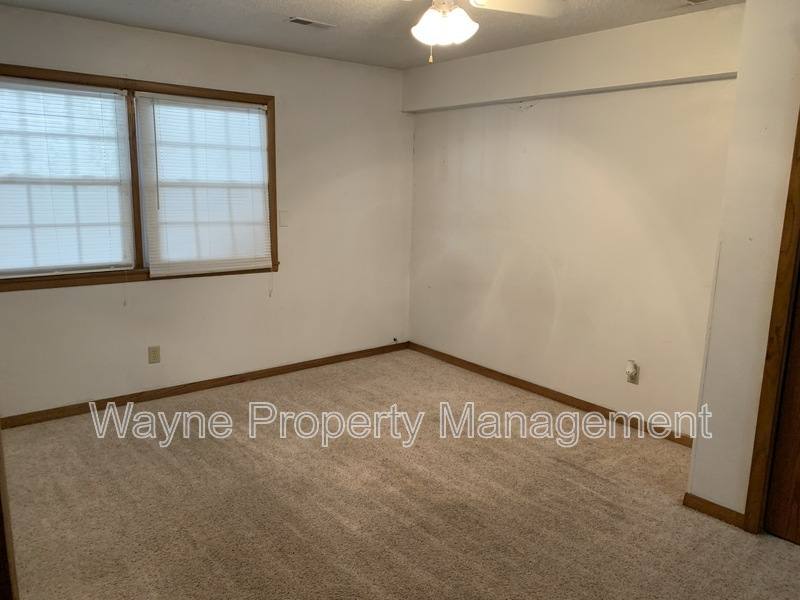Apartment for rent at 1219 2nd St #8, Webster City, IA 50595