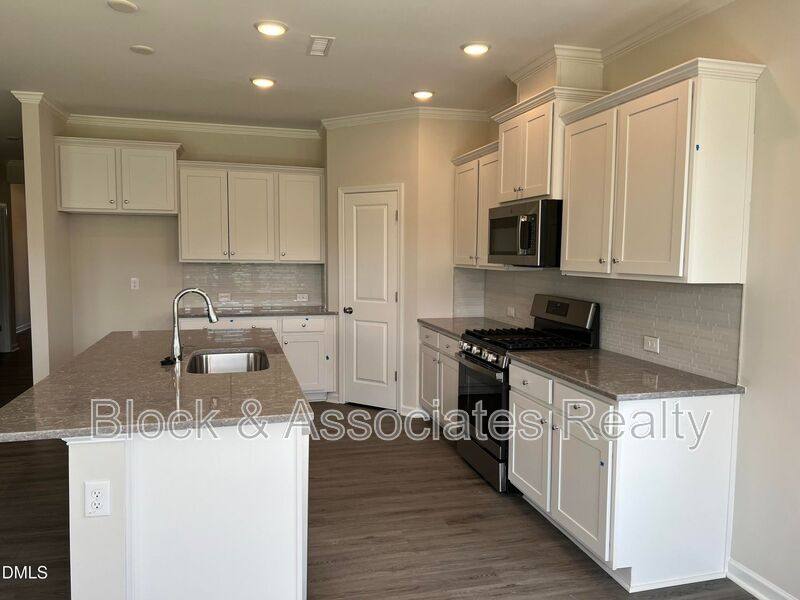 House for rent at 262 Streamliner Blvd, Clayton, NC 27520