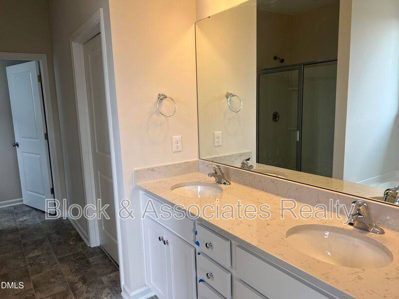 House for rent at 262 Streamliner Blvd, Clayton, NC 27520