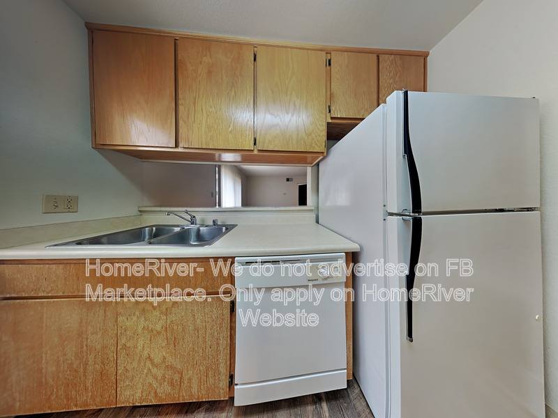 Apartment for rent at 814 28th St #1, Sacramento, CA 95816