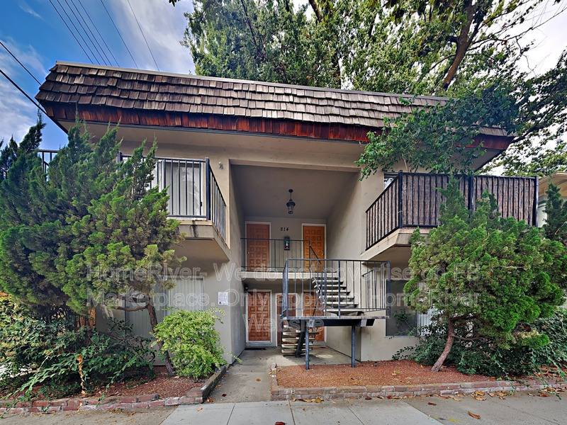 Apartment for rent at 814 28th St #1, Sacramento, CA 95816