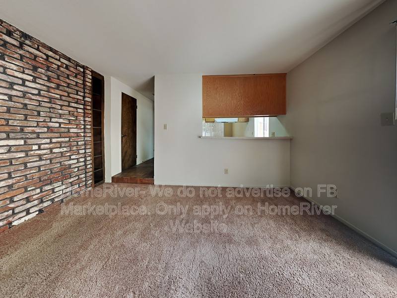 Apartment for rent at 814 28th St #1, Sacramento, CA 95816