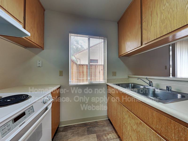 Apartment for rent at 814 28th St #1, Sacramento, CA 95816