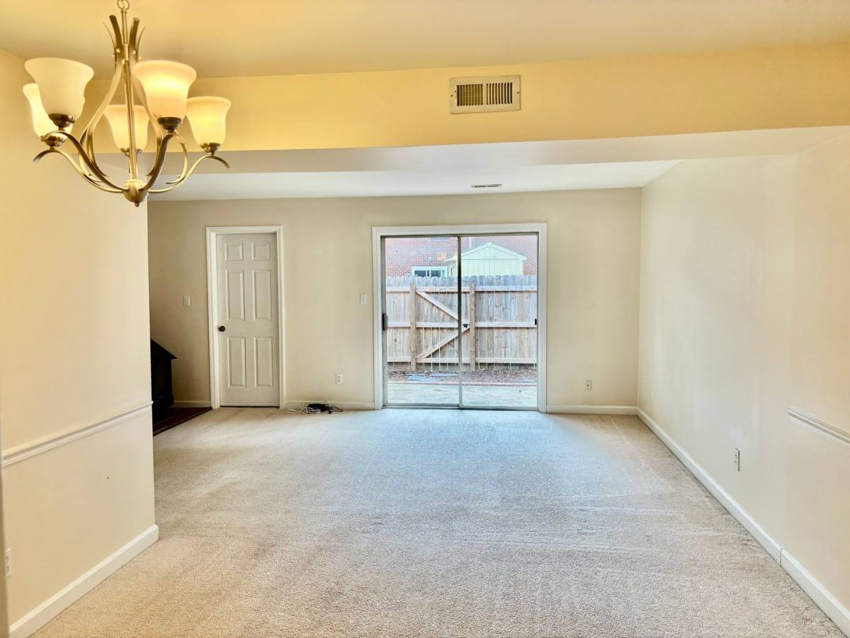 Townhouse for rent at 382 Deputy Lane, Newport News, VA 23608