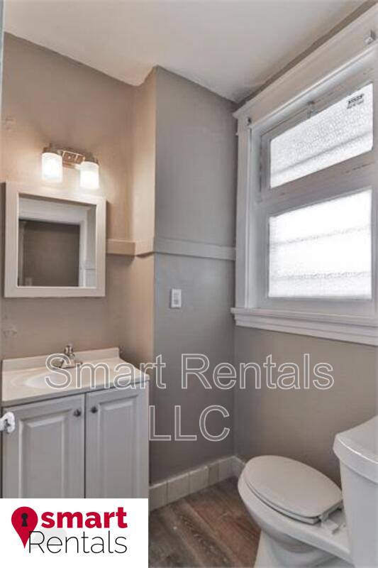 Apartment for rent at 3611 Wyoming St #3E, Saint Louis, MO 63116