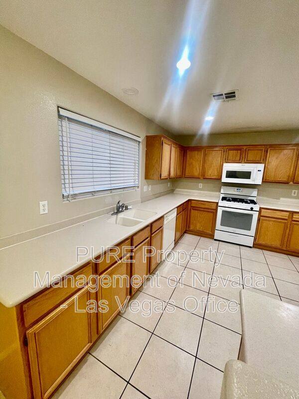 House for rent at 3528 Laguna Veneta Ave, Las Vegas, NV 89141