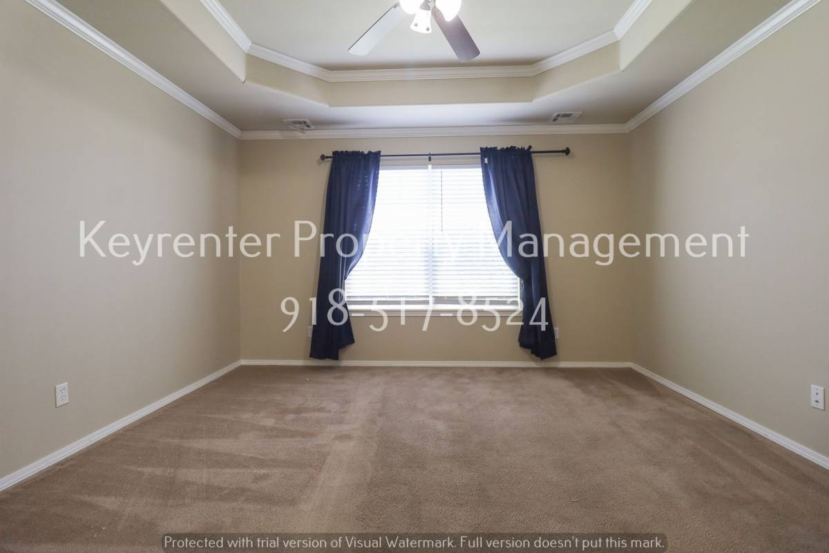 House for rent at 11109 E 121st Place N, Collinsville, OK 74021