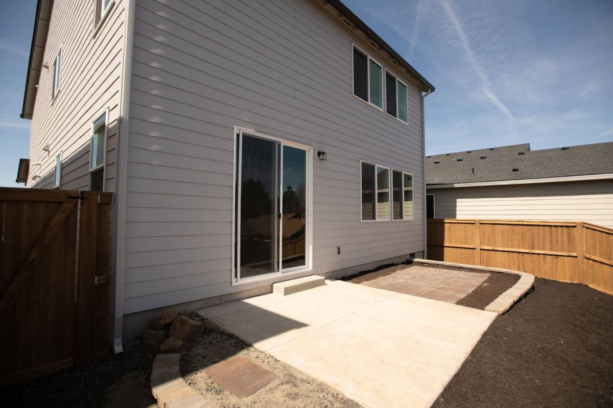 House for rent at 63264 Peale St, Bend, OR 97701