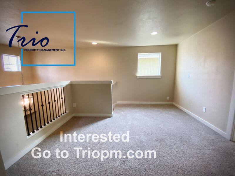 House for rent at 2472 Mountain Terrace, Eugene, OR 97408