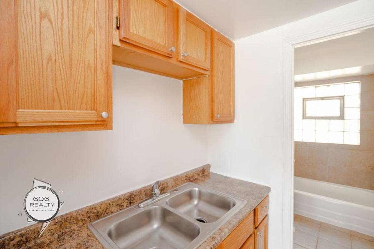 Apartment for rent at 3443 S Central #6, Cicero, IL 60804
