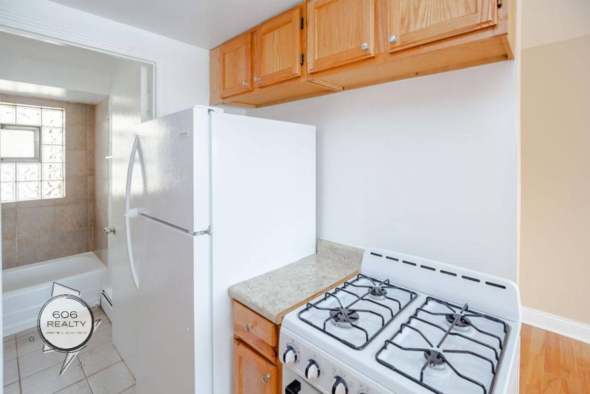 Apartment for rent at 3443 S Central #6, Cicero, IL 60804