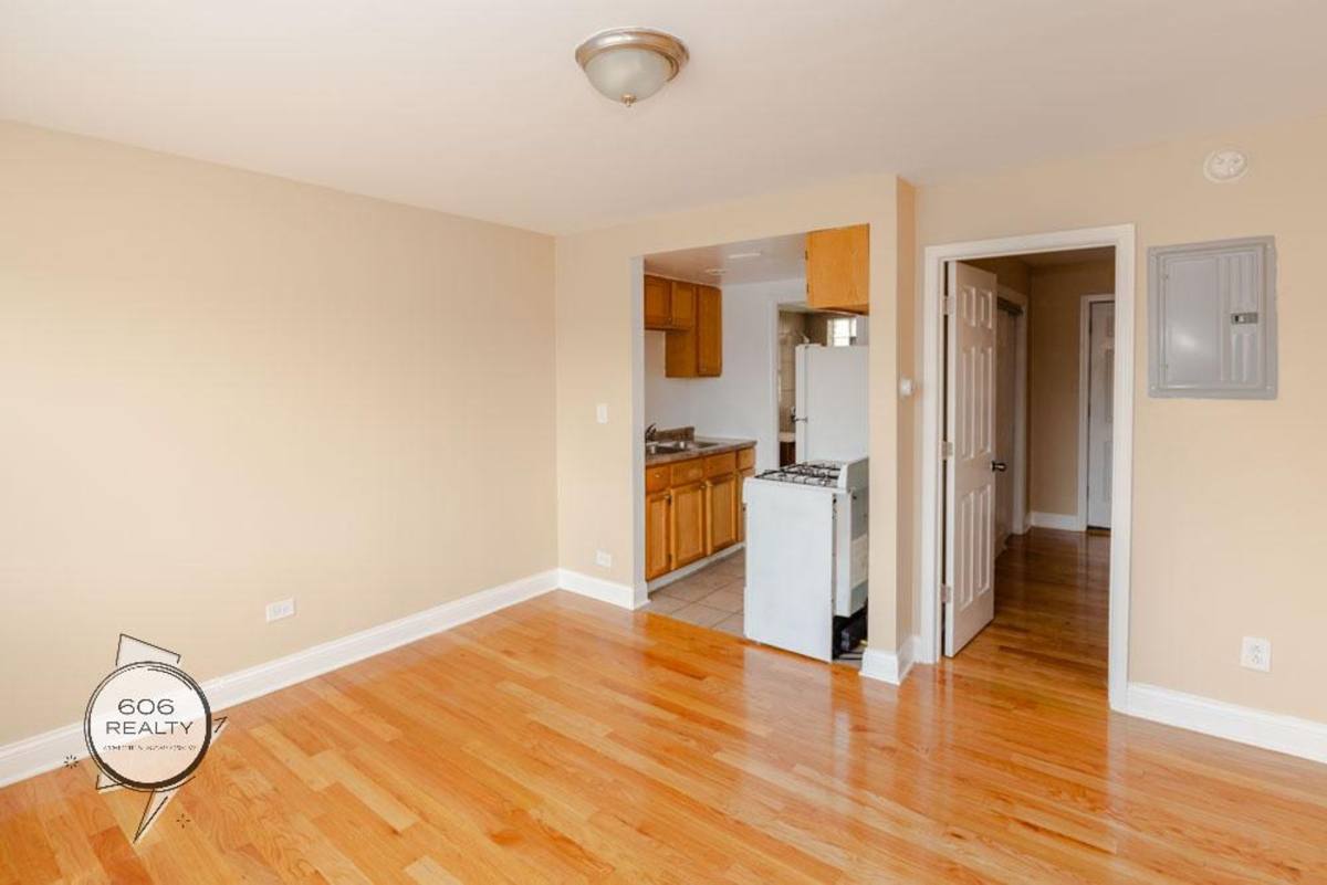 Apartment for rent at 3443 S Central #6, Cicero, IL 60804